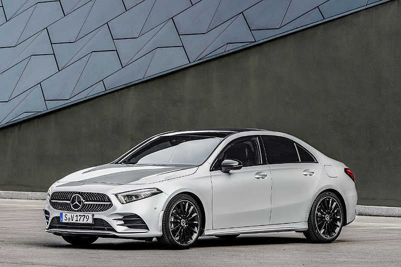 1.33升引擎掛帥 全新《Mercedes A-Class Sedan》160萬起正式開賣 1.33升引擎掛帥 全新《Mercedes A-Class Sedan》160萬起正式開賣
