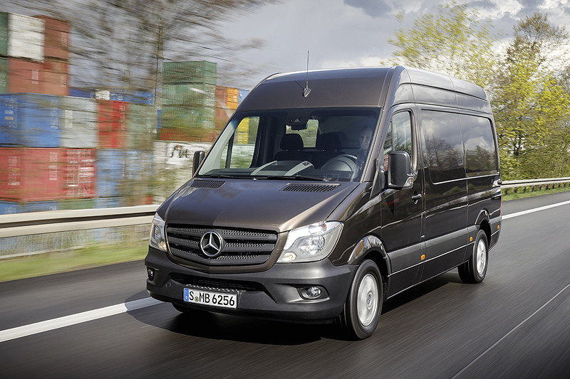 《Mercedes-Benz》再出包 KBA警示《Sprinter》商車也有非法軟體 《Mercedes-Benz》再出包 KBA警示《Sprinter》商車也有非法軟體