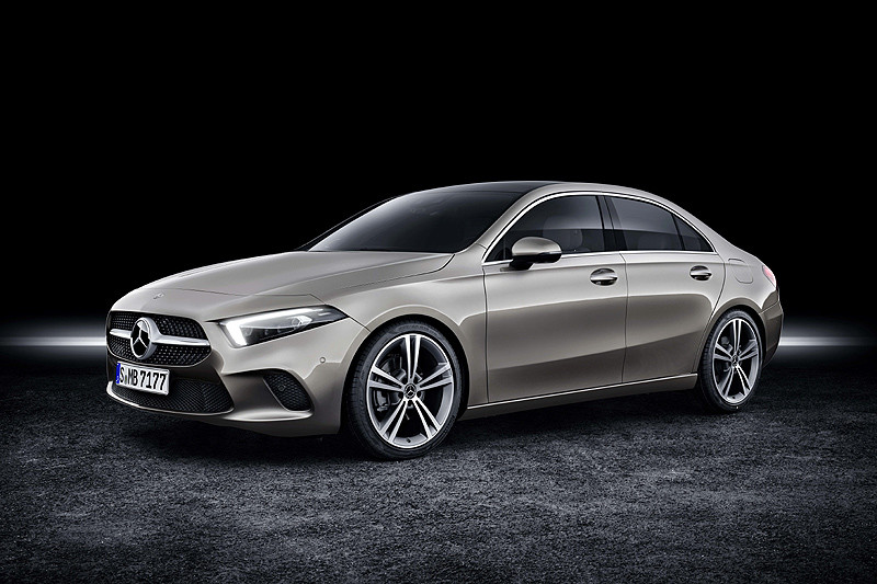 11月搶先入主《Mercedes A-Class Sedan》 即可前進蔡依林巡迴演唱會 11月搶先入主《Mercedes A-Class Sedan》 即可前進蔡依林巡迴演唱會