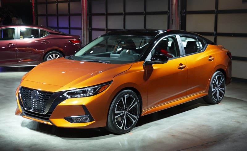 新世代《Nissan Sentra》運動風扮相登場 北美市場換搭2.0升新動力 新世代《Nissan Sentra》運動風扮相登場 北美市場換搭2.0升新動力