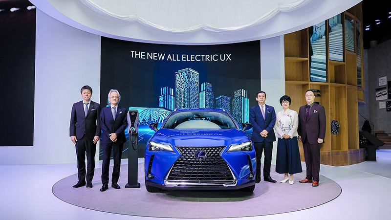 真的就是《Lexus UX 300e》品牌電動首部曲續航上看400公里 真的就是《Lexus UX 300e》品牌電動首部曲續航上看400公里