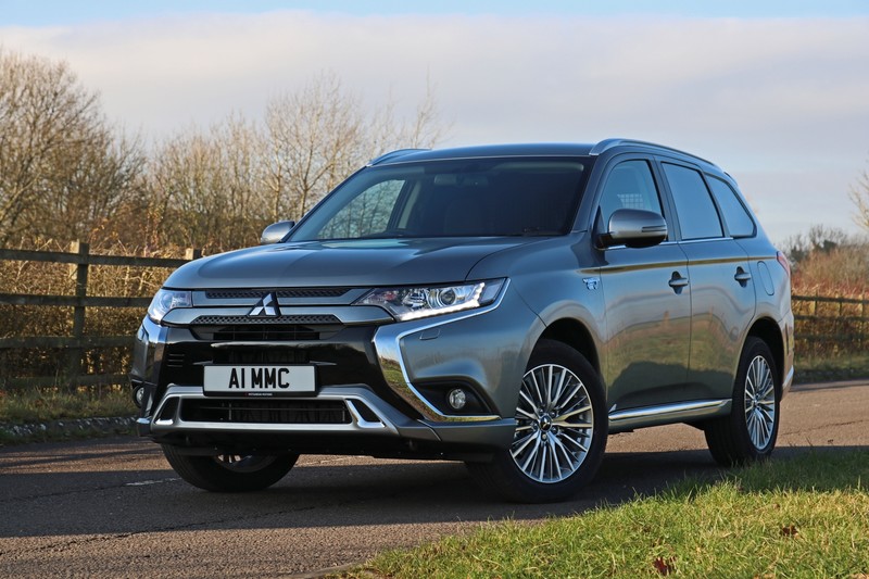 《Mitsubishi Outlander PHEV Reflex Plus Commercial》商用新成員更貼心 《Mitsubishi Outlander PHEV Reflex Plus Commercial》商用新成員更貼心