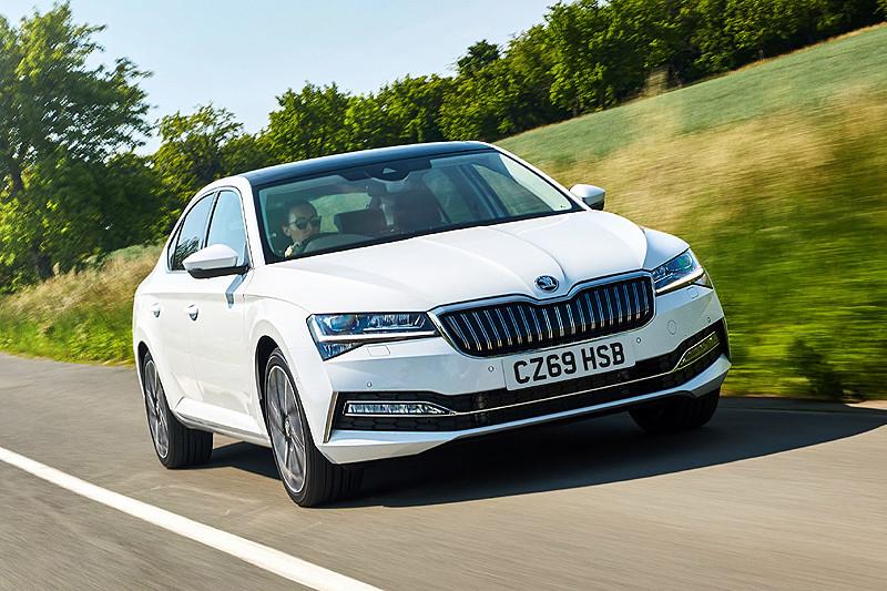 《Škoda Superb iV》插電油電車型即刻於英國開賣 《Škoda Superb iV》插電油電車型即刻於英國開賣
