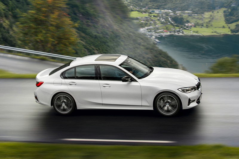 《BMW 3 Series》追加318i入門車型 換搭2.0渦輪動力、國內預計第三季導入 《BMW 3 Series》追加318i入門車型 換搭2.0渦輪動力、國內預計第三季導入