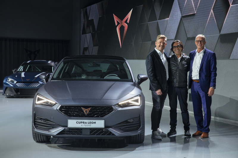 馬力上看310匹《Cupra Leon/Leon Sportstourer》西班牙鋼砲熱血登場 馬力上看310匹《Cupra Leon/Leon Sportstourer》西班牙鋼砲熱血登場