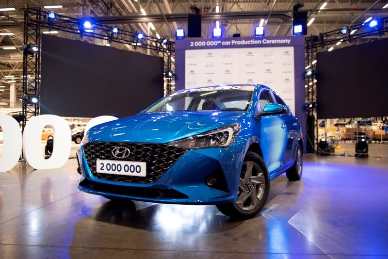 小改款《Hyundai Solaris》帥氣變臉 搶先預覽《Verna》全新樣貌 小改款《Hyundai Solaris》帥氣變臉 搶先預覽《Verna》全新樣貌