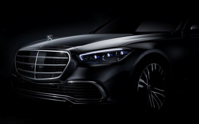 《Mercedes-Benz New S-Class》 原廠臉書車頭照片乍現,預定今年下半年全球首演! 《Mercedes-Benz New S-Class》 原廠臉書車頭照片乍現,預定今年下半年全球首演!