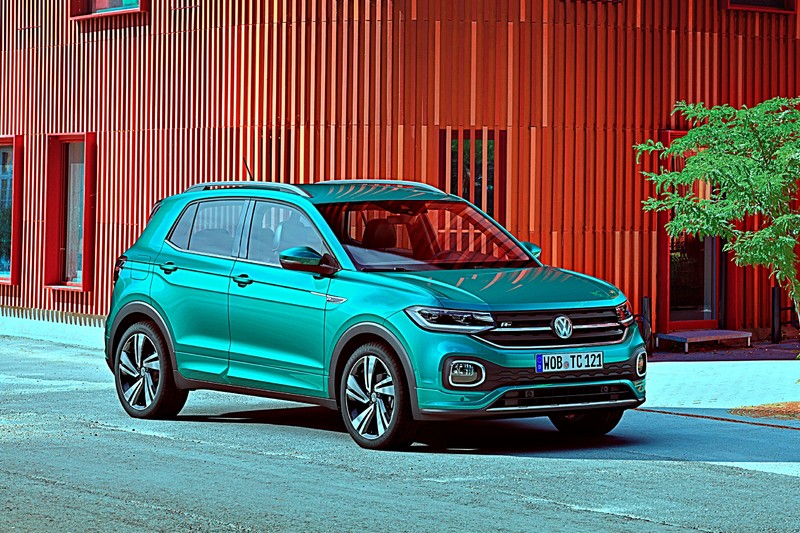 「選車東西軍」之《VW T-Cross》或《Toyota C-HR》? 百萬元有找進口跨界小休旅!想選哪一款? 「選車東西軍」之《VW T-Cross》或《Toyota C-HR》? 百萬元有找進口跨界小休旅!想選哪一款?