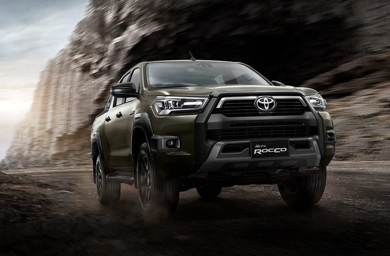 《Toyota Hilux》二度小改泰國登場!剽悍外型、性能與節能表現同步進化 《Toyota Hilux》二度小改泰國登場!剽悍外型、性能與節能表現同步進化