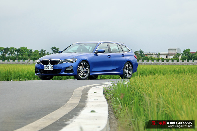 《BMW 330i Touring M Sport》試駕︱ 完美旅行車和一個人的輕旅行 《BMW 330i Touring M Sport》試駕︱ 完美旅行車和一個人的輕旅行