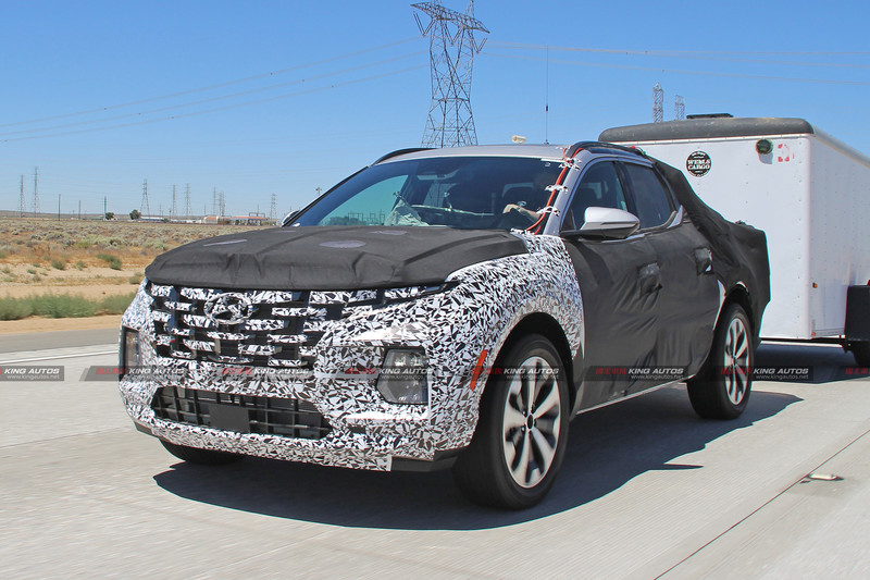 跳脫美式風格的美形皮卡 《Hyundai Santa Cruz》縮減偽裝再度現身 跳脫美式風格的美形皮卡 《Hyundai Santa Cruz》縮減偽裝再度現身