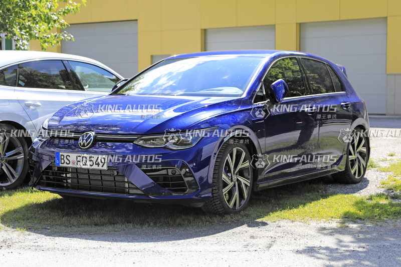 新世代《Volkswagen Golf R》發表前全都露 搭載2.0升渦輪引擎直上333匹 新世代《Volkswagen Golf R》發表前全都露 搭載2.0升渦輪引擎直上333匹