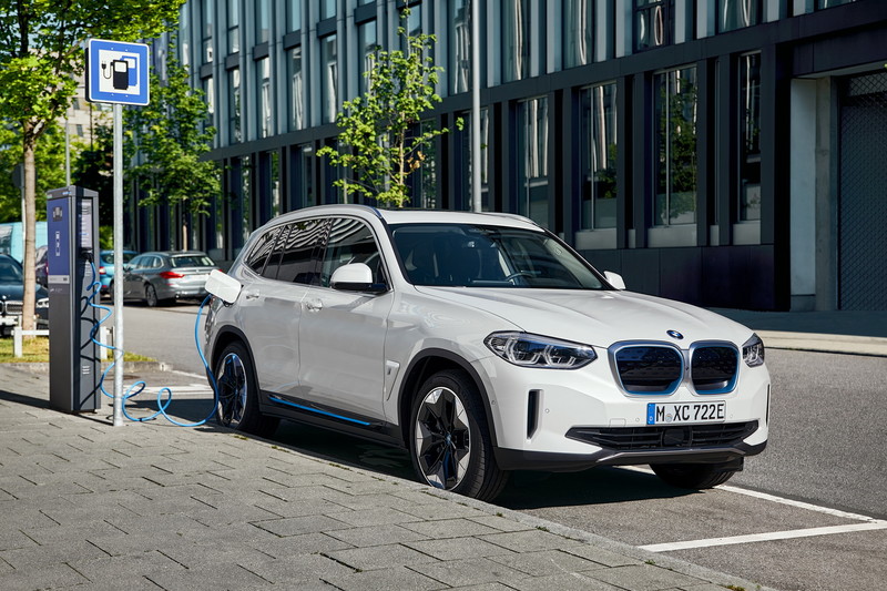 中國製造無望導入 《BMW》發表量產版《iX3》進軍電動SUV市場 中國製造無望導入 《BMW》發表量產版《iX3》進軍電動SUV市場
