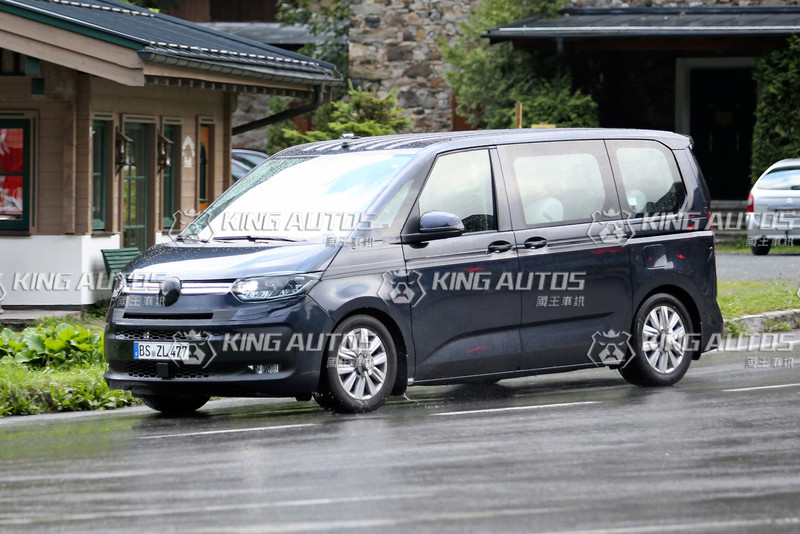《Volkswagen T7》清涼落網 天氣熱偽裝當然一件件脫囉 《Volkswagen T7》清涼落網 天氣熱偽裝當然一件件脫囉