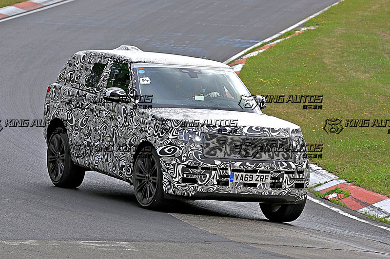 《Range Rover》 紐柏林賽道測試捕獲! 全新第5代車型預估2021下半年發表! 《Range Rover》 紐柏林賽道測試捕獲! 全新第5代車型預估2021下半年發表!