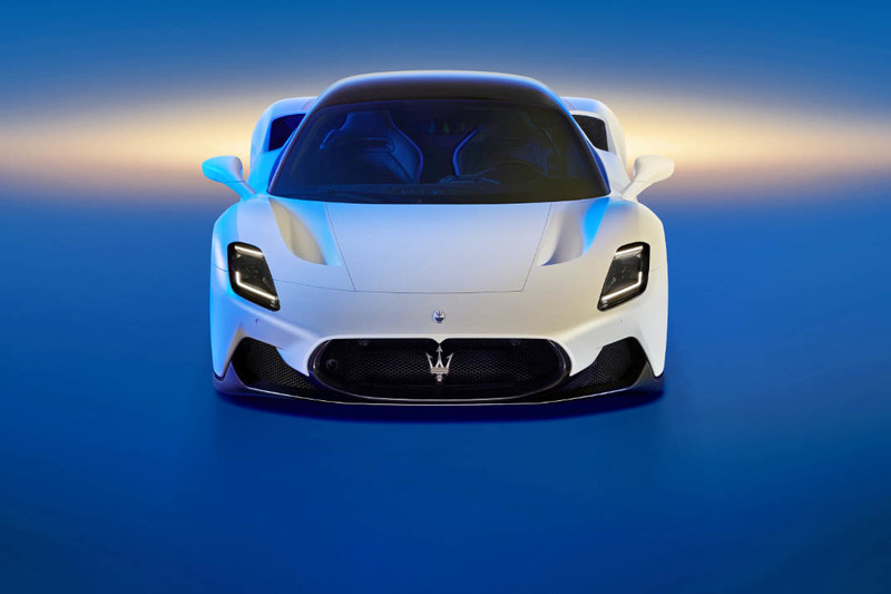 全球首發《Maserati MC20 超級跑車》宛如藝術品、競品瞄準McLaren GT 全球首發《Maserati MC20 超級跑車》宛如藝術品、競品瞄準McLaren GT