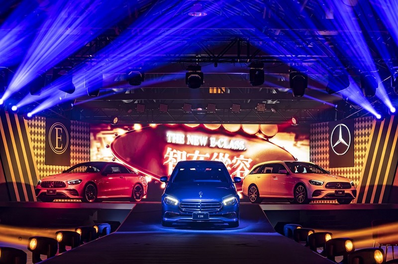 小改款《Mercedes-Benz E-Class》搶先發表 房車/轎跑/旅行車一次到齊! 小改款《Mercedes-Benz E-Class》搶先發表 房車/轎跑/旅行車一次到齊!