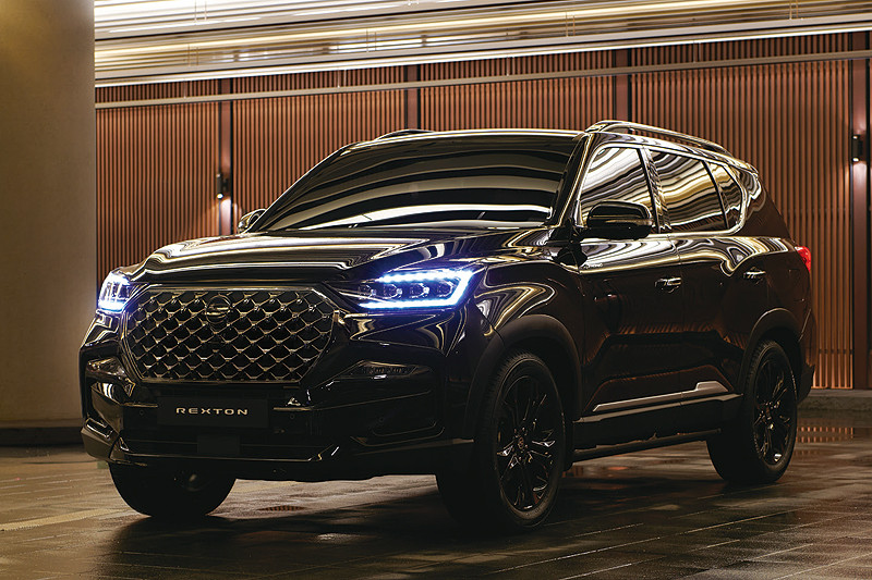 小改款《SsangYong Rexton》升級8AT搶先亮相 是不是和你想的一樣帥呢? 小改款《SsangYong Rexton》升級8AT搶先亮相 是不是和你想的一樣帥呢?
