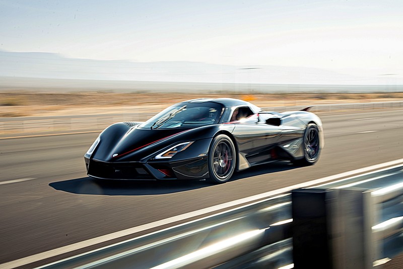 《SSC Tuatara》打破世界最速量產車紀錄!《Bugatti》也應該要準備加倍奉還了吧!… 《SSC Tuatara》打破世界最速量產車紀錄!《Bugatti》也應該要準備加倍奉還了吧!…
