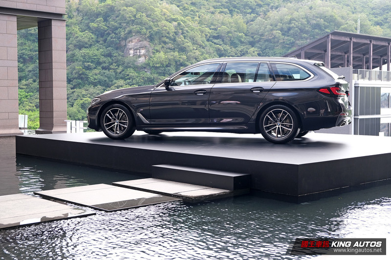 該選房車還是旅行車?《BMW 520i M Sport首發版》現場直擊 該選房車還是旅行車?《BMW 520i M Sport首發版》現場直擊