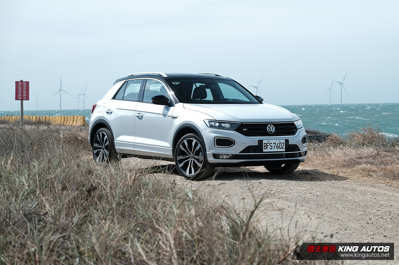國王駕道︱覺得貴?其實《VW T-Roc 330 TSI R-Line Performance》比你想的還超值 國王駕道︱覺得貴?其實《VW T-Roc 330 TSI R-Line Performance》比你想的還超值