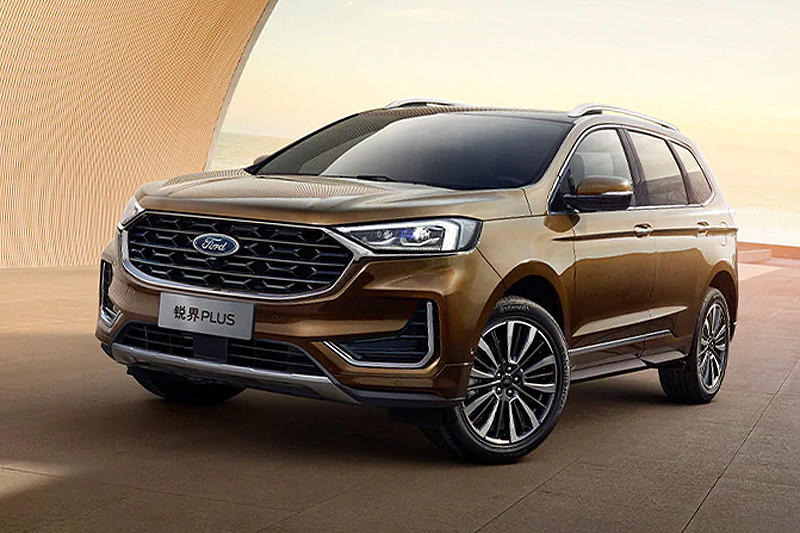 《Kuga》長大了?小改款《Ford Edge》霸氣變臉還給你大平板竟然百萬有找 《Kuga》長大了?小改款《Ford Edge》霸氣變臉還給你大平板竟然百萬有找