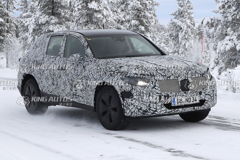 新世代《Mercedes-Benz GLC》再度落網 你是不是已經等不及了呢? 新世代《Mercedes-Benz GLC》再度落網 你是不是已經等不及了呢?