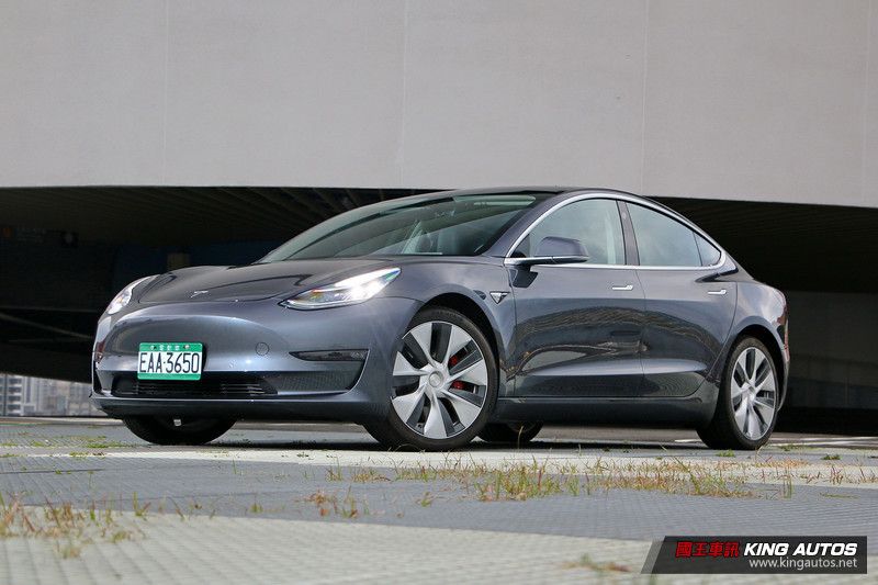 最暢銷電動車無誤!《Tesla Model 3》年末再衝一波、累積銷量突破6千輛 最暢銷電動車無誤!《Tesla Model 3》年末再衝一波、累積銷量突破6千輛