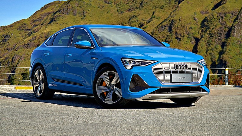 純電挑戰高山公路之巔!《Audi e-tron 50 quattro》武嶺挑戰影片(下集) 純電挑戰高山公路之巔!《Audi e-tron 50 quattro》武嶺挑戰影片(下集)