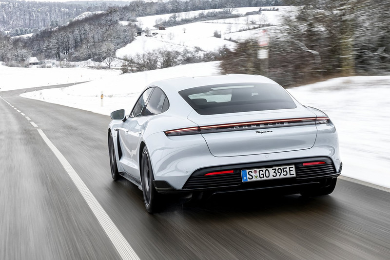 入門款《Porsche Taycan》售價公布358萬起 直接切入《Tesla Model S》價格帶 入門款《Porsche Taycan》售價公布358萬起 直接切入《Tesla Model S》價格帶