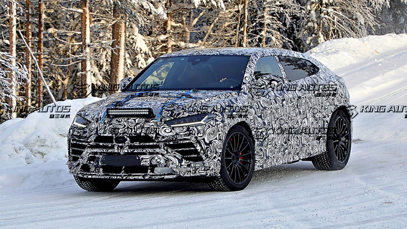 可望今年下半正式登場?!《Lamborghini Urus EVO》小改款偽裝現身 可望今年下半正式登場?!《Lamborghini Urus EVO》小改款偽裝現身