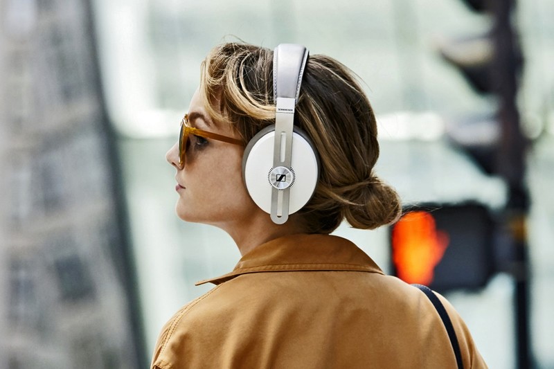 面面俱到《德國森海Sennheiser》主動降噪藍牙耳機《MOMENTUM 3 Wireless》 面面俱到《德國森海Sennheiser》主動降噪藍牙耳機《MOMENTUM 3 Wireless》