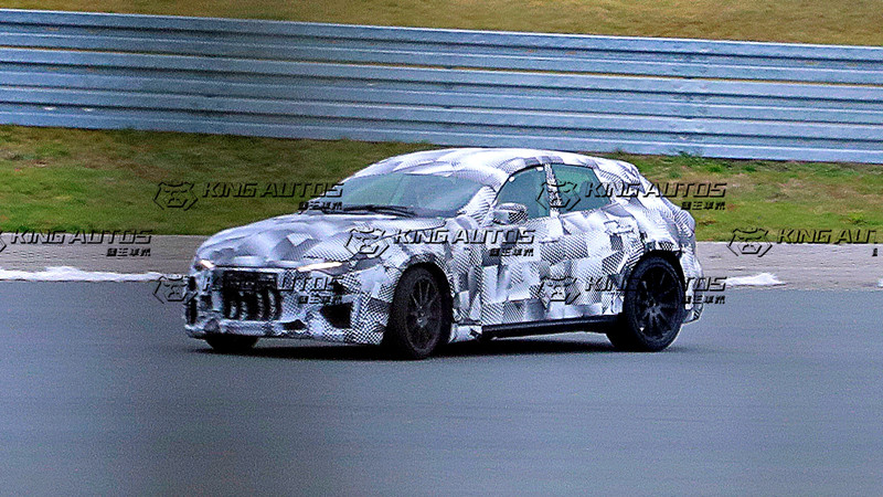 暫以Levante外型偽裝?!《Ferrari Purosangue》法拉利首款跨界休旅 預計2022上半年現身 暫以Levante外型偽裝?!《Ferrari Purosangue》法拉利首款跨界休旅 預計2022上半年現身