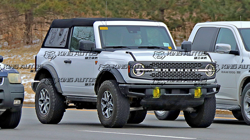 可愛復古帥氣!《Ford Bronco Fastback Soft top》三門軟篷版準備亮相 可愛復古帥氣!《Ford Bronco Fastback Soft top》三門軟篷版準備亮相