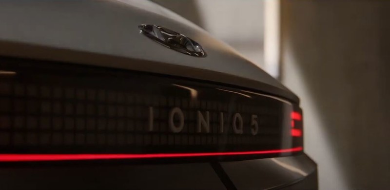 全車座椅、扶手都能動!《Hyundai Ioniq 5》純電動車首演倒計時 續航力上看500公里 全車座椅、扶手都能動!《Hyundai Ioniq 5》純電動車首演倒計時 續航力上看500公里
