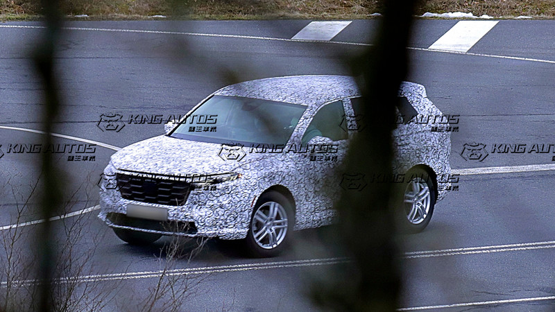 難道要變7人座?全新《Honda CR-V》首度現身 尺碼放大、軸距還拉長 難道要變7人座?全新《Honda CR-V》首度現身 尺碼放大、軸距還拉長