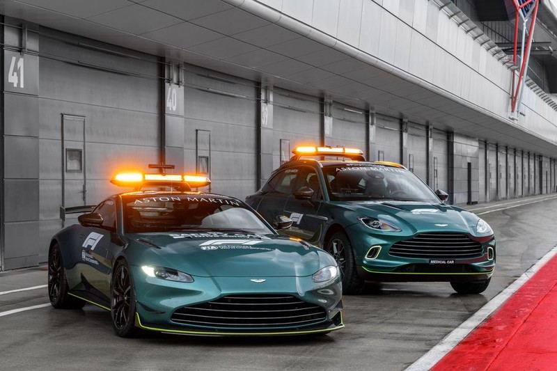 《Aston Martin》60多年後再次登上F1賽場 純電超跑與休旅2025年問世 《Aston Martin》60多年後再次登上F1賽場 純電超跑與休旅2025年問世