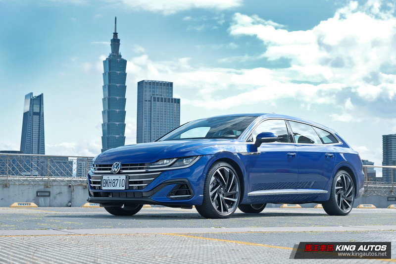 國王駕道︱非典型旅行車《VW Arteon Shooting Brake》有帥到!該選科技新貴還是豪門世家? 國王駕道︱非典型旅行車《VW Arteon Shooting Brake》有帥到!該選科技新貴還是豪門世家?