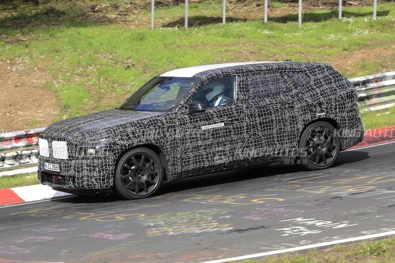 BMW可能推出《X8 M》? 傳出將搭載V8插電式油電動力、綜效輸出高達750匹 BMW可能推出《X8 M》? 傳出將搭載V8插電式油電動力、綜效輸出高達750匹