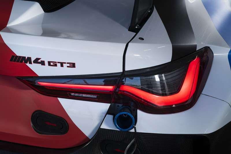 《BMW M4 GT3》大尾翼大鼻孔大馬力!|建議售價1,400萬元起 台灣車隊Fist-Team AAI下訂了! 《BMW M4 GT3》大尾翼大鼻孔大馬力!|建議售價1,400萬元起 台灣車隊Fist-Team AAI下訂了!